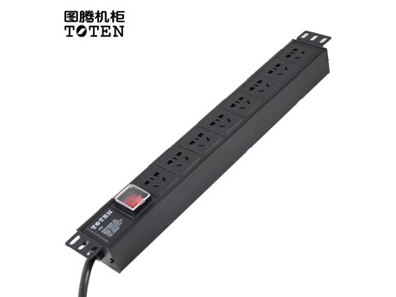 PDU電源分配器